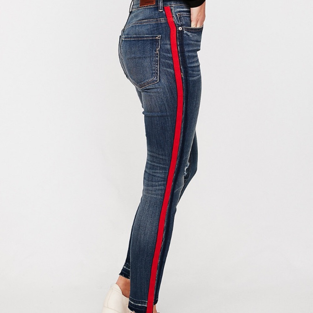Express Jeans - Picture 3 of 5